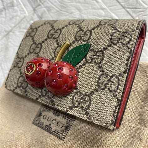 gucci チェリー 財布|GUCCI(グッチ)財布おすすめ10選｜定番から新作までたっぷり紹 .